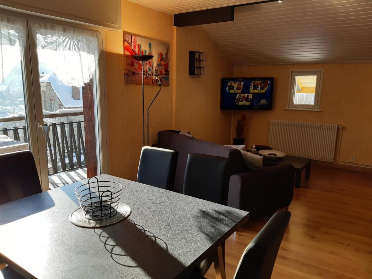 Gite Les Glycines Gérardmer Exterior foto